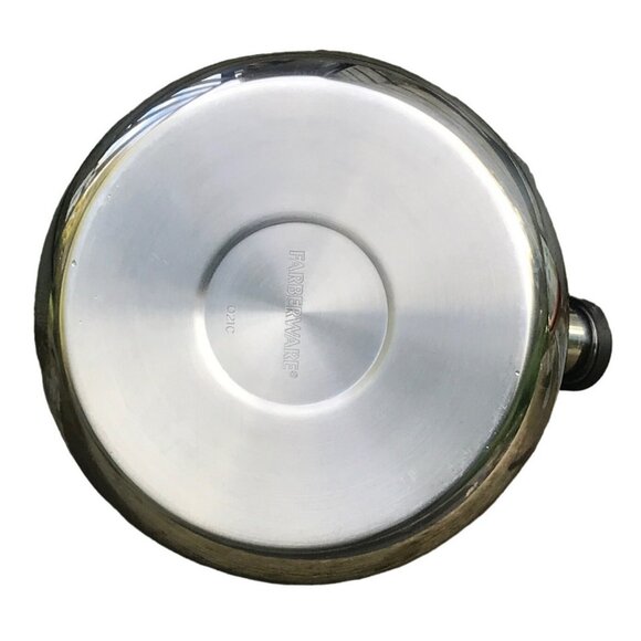 Farberware 2.3 Quart Tea Kettle Polished Stainless Steel Classic Series Q21C - Picture 5 of 7